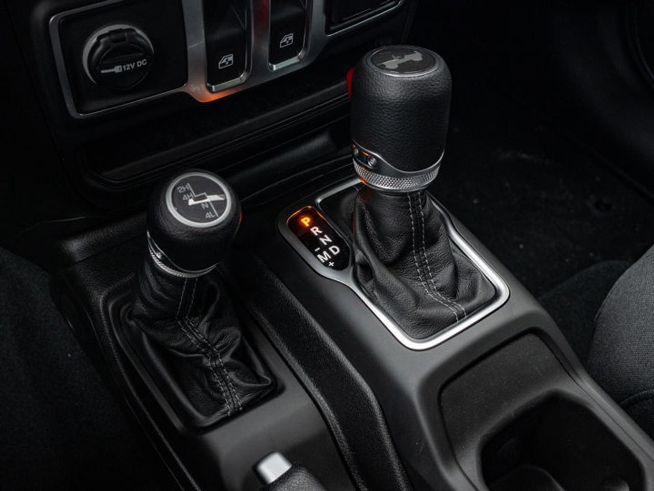 2026 Jeep Wrangler Sport S Photo