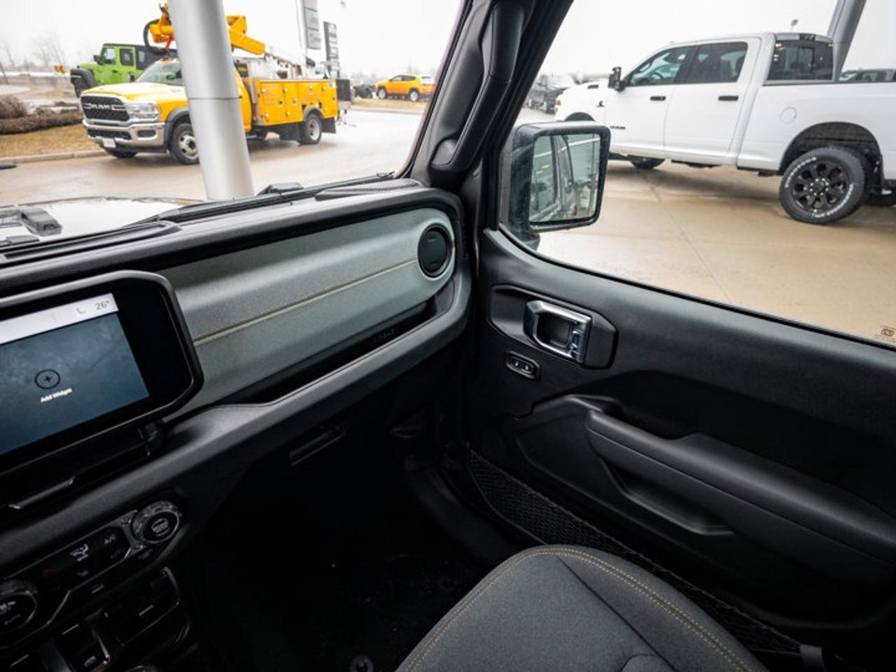 2026 Jeep Wrangler Sport S Photo