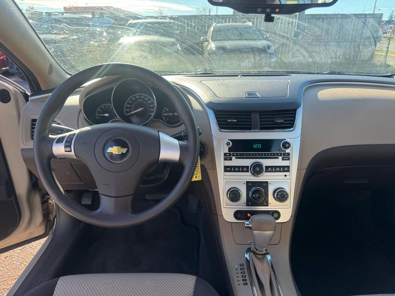 2010 Chevrolet Malibu LS, 4 CYL, AUTO, LOW KMS, ONLY 40,000KMS, CERT - Photo #14