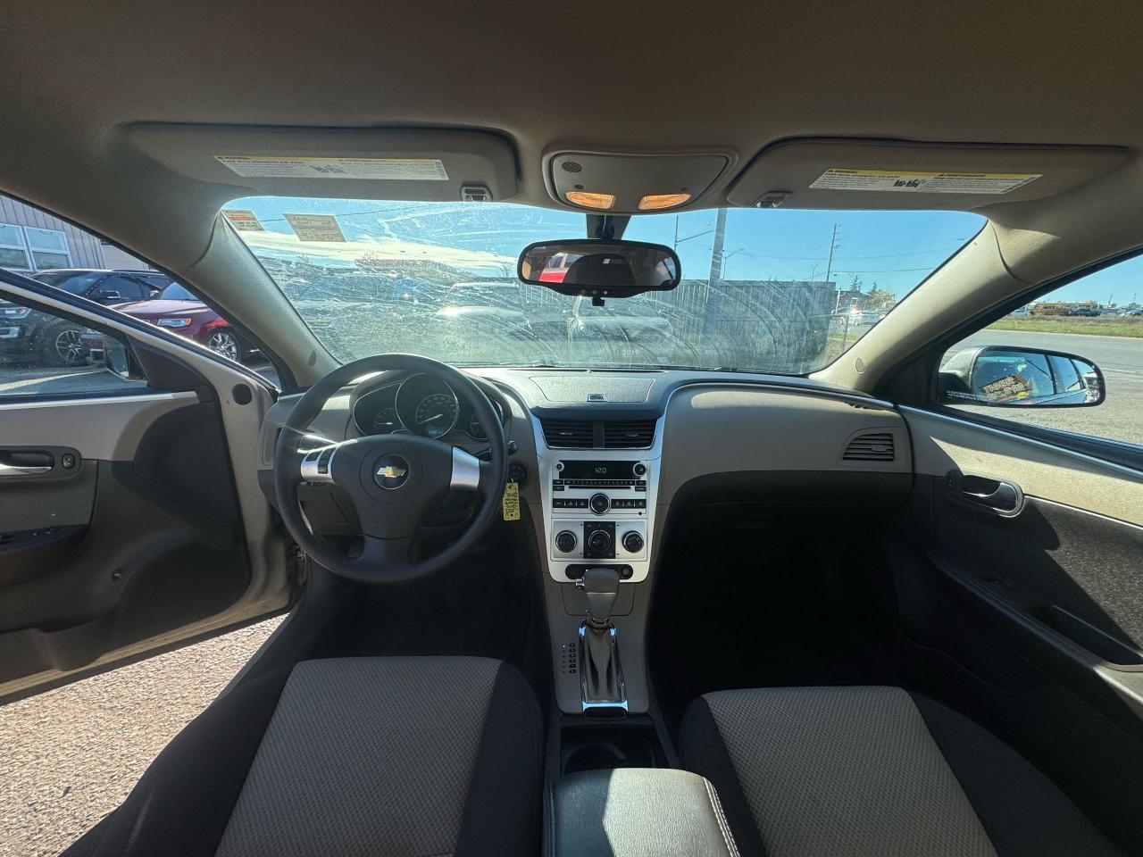 2010 Chevrolet Malibu LS, 4 CYL, AUTO, LOW KMS, ONLY 40,000KMS, CERT Photo