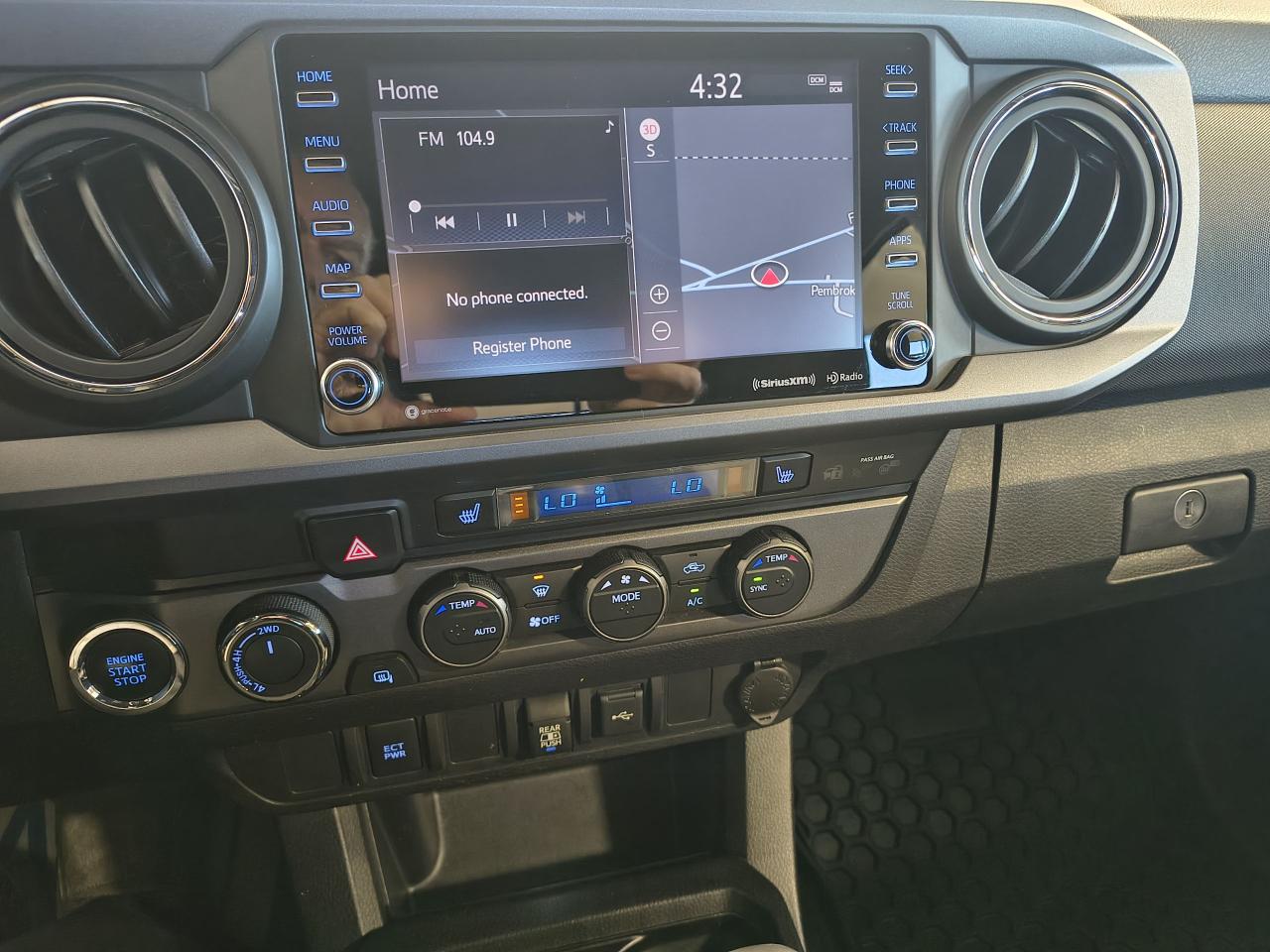 2021 Toyota Tacoma 4x4 Double Cab Auto Photo0