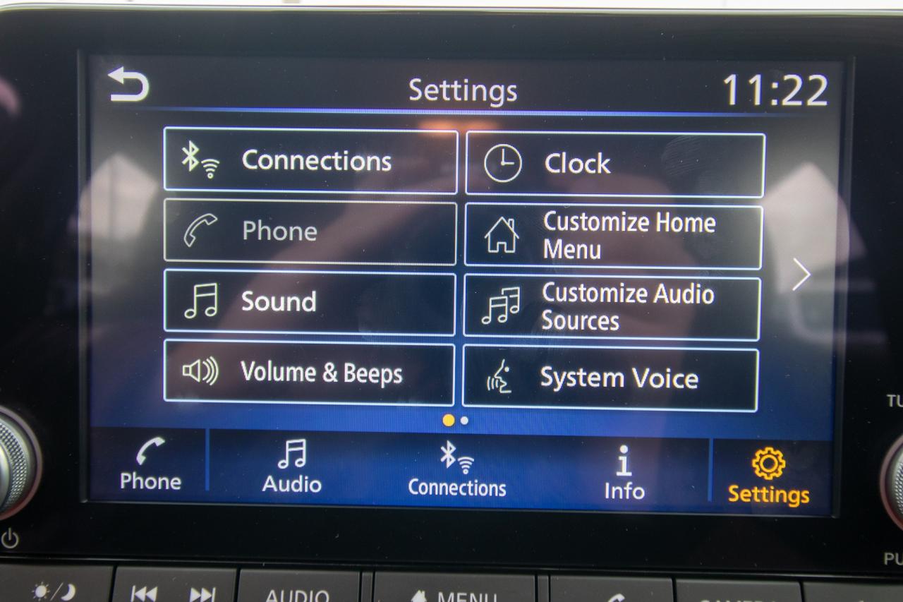 2024 Nissan Sentra SV Photo5