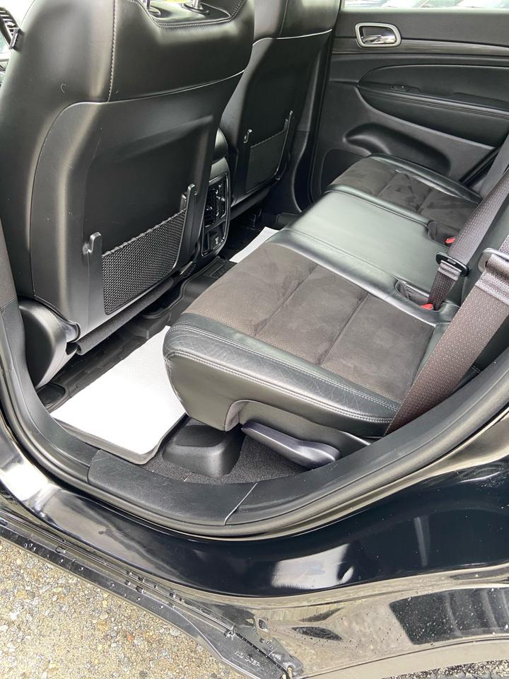 2020 Jeep Grand Cherokee LAR/ALT Altitude Photo