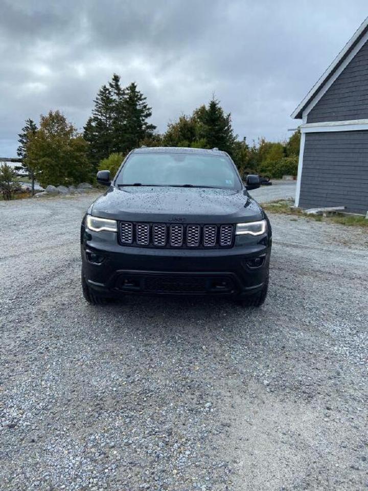 2020 Jeep Grand Cherokee LAR/ALT Photo