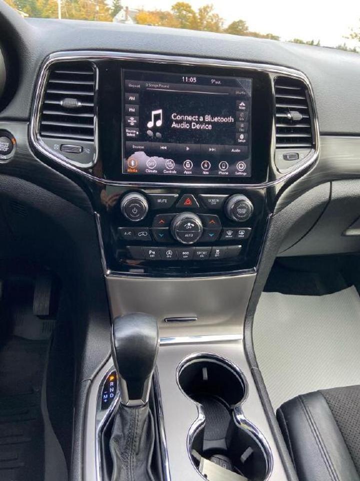 2020 Jeep Grand Cherokee LAR/ALT Photo