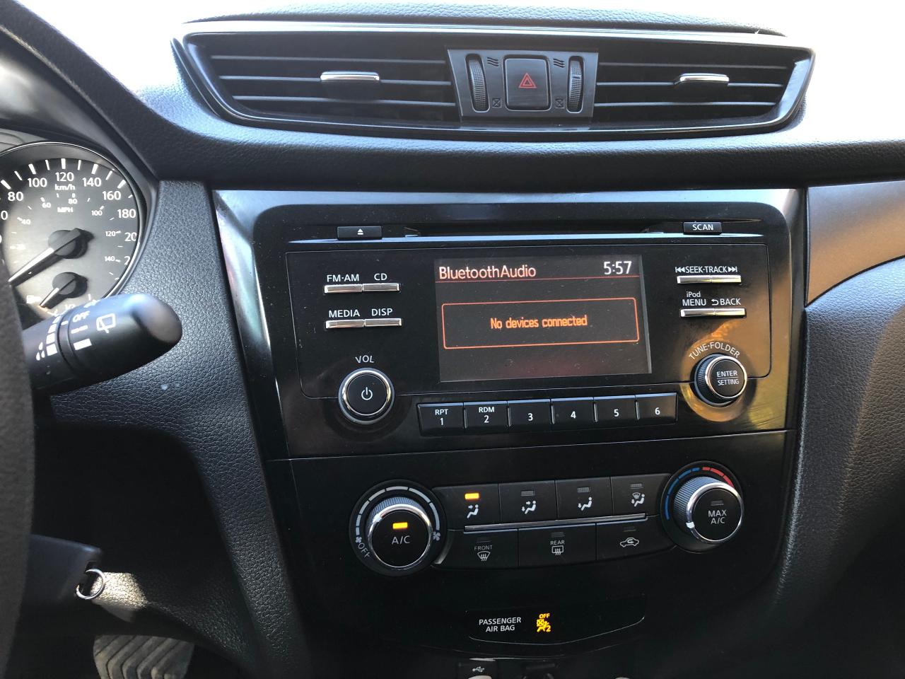 2018 Nissan Qashqai S FWD Photo