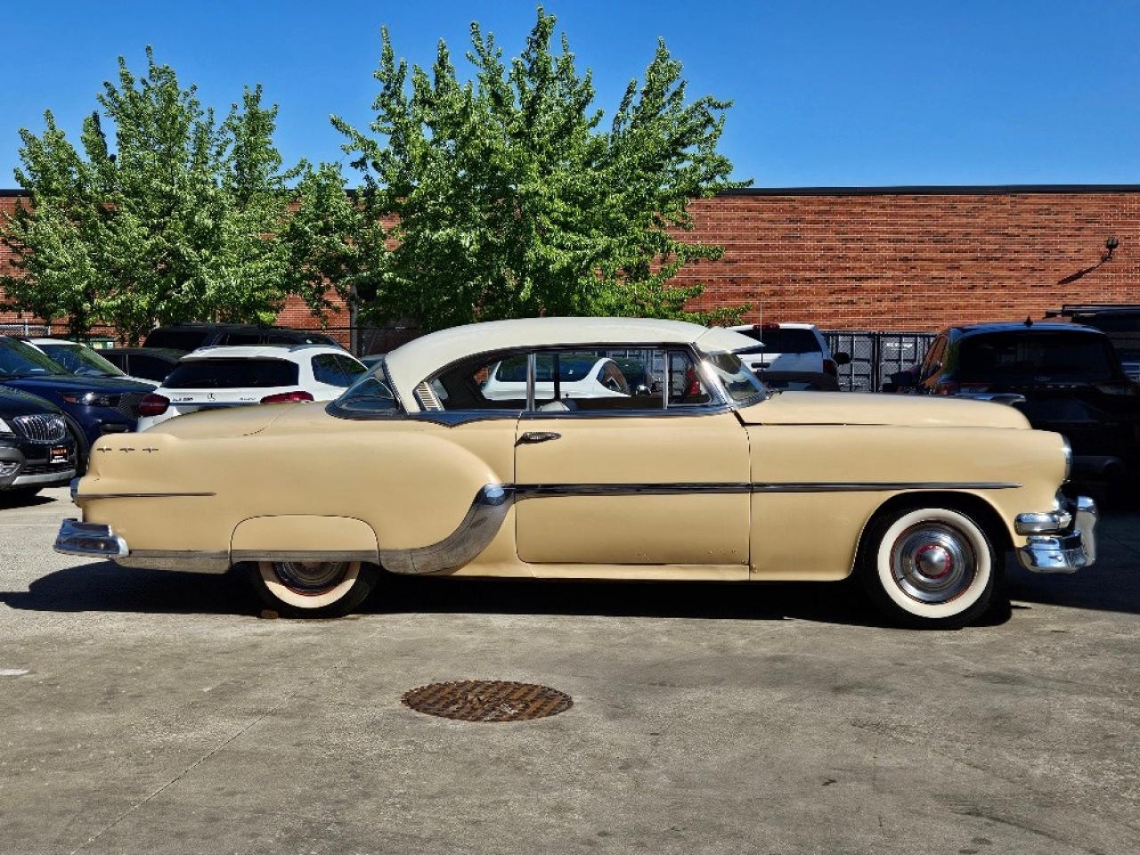 1954 Pontiac CHIEFTAIN CLASSIC WAGON Photo