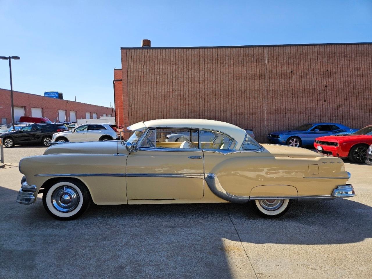1954 Pontiac CHIEFTAIN CLASSIC WAGON Photo