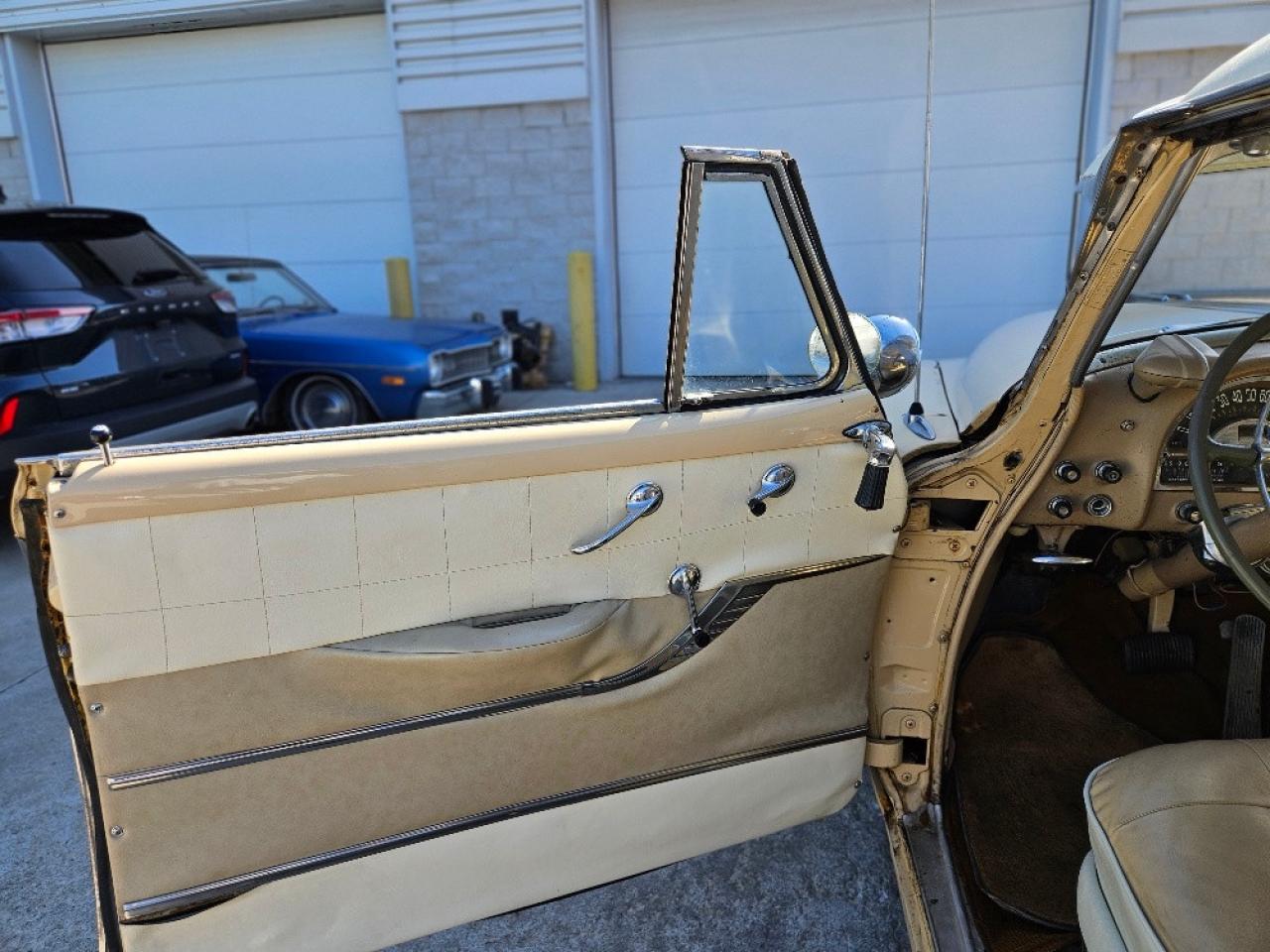 1954 Pontiac CHIEFTAIN CLASSIC WAGON Photo