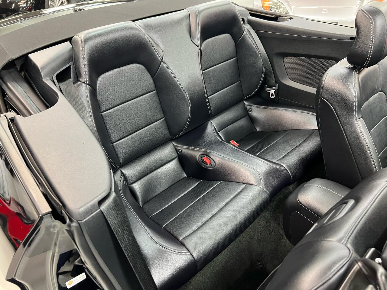 2016 Ford Mustang 2DR CONV ECOBOOST PREMIUM Photo