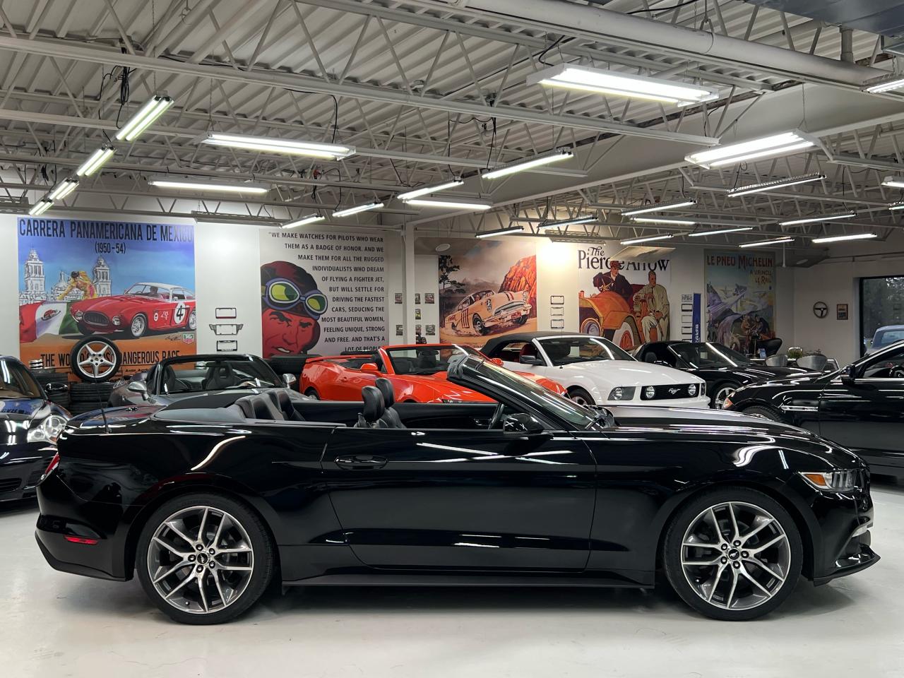 2016 Ford Mustang 2DR CONV ECOBOOST PREMIUM Photo