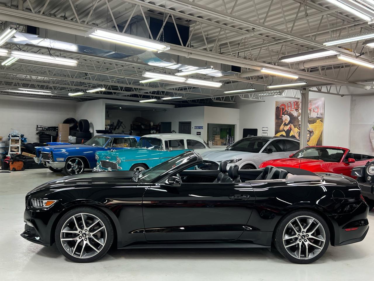 2016 Ford Mustang 2DR CONV ECOBOOST PREMIUM Photo