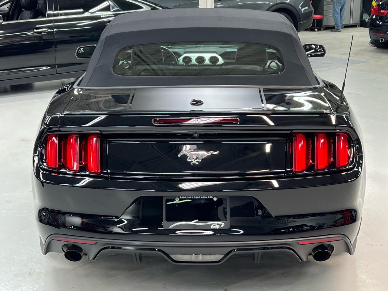 2016 Ford Mustang 2DR CONV ECOBOOST PREMIUM Photo