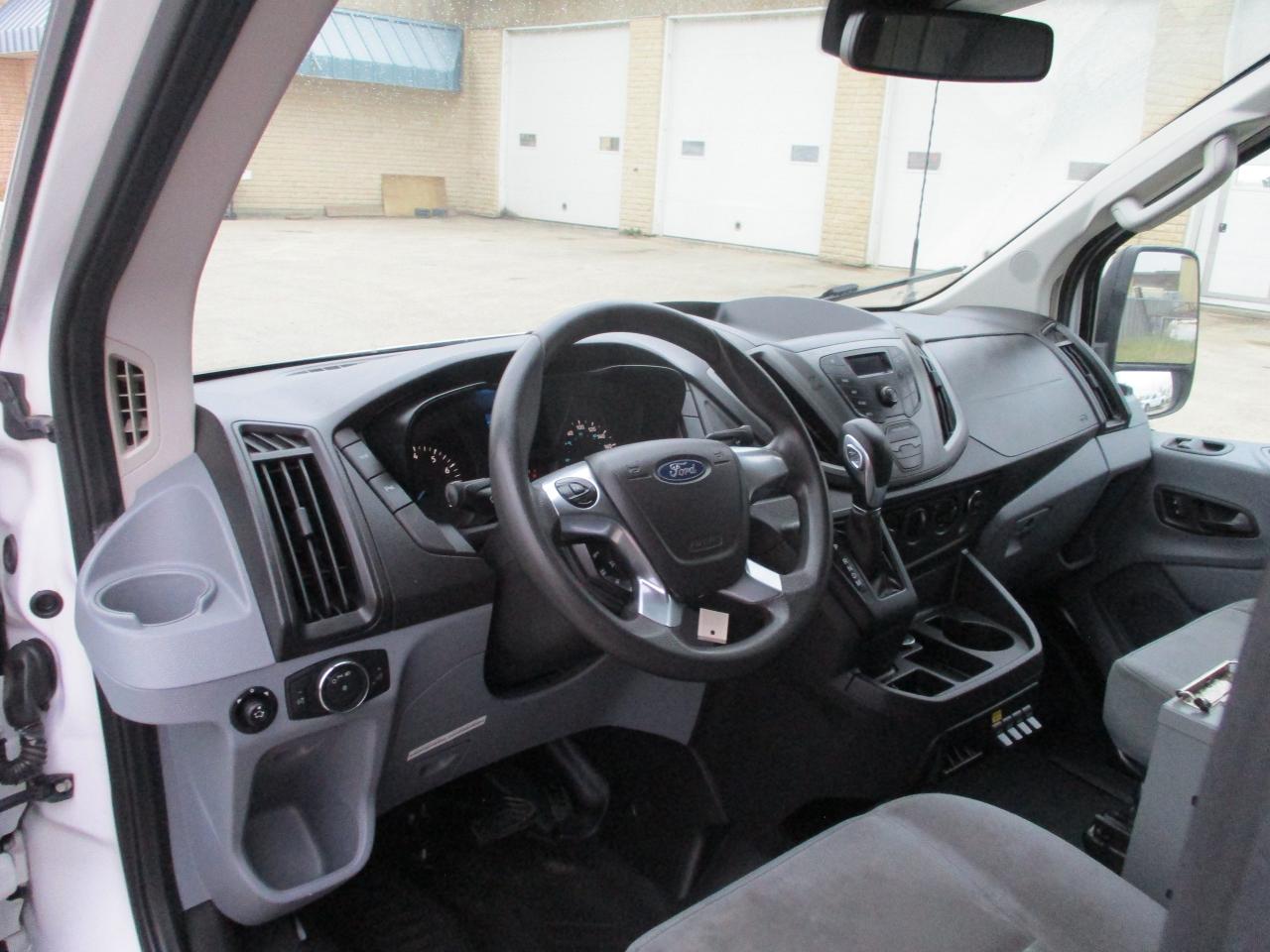 2018 Ford Transit T-350 148" Low Rf 9500 GVWR Sliding RH Dr - Photo #8