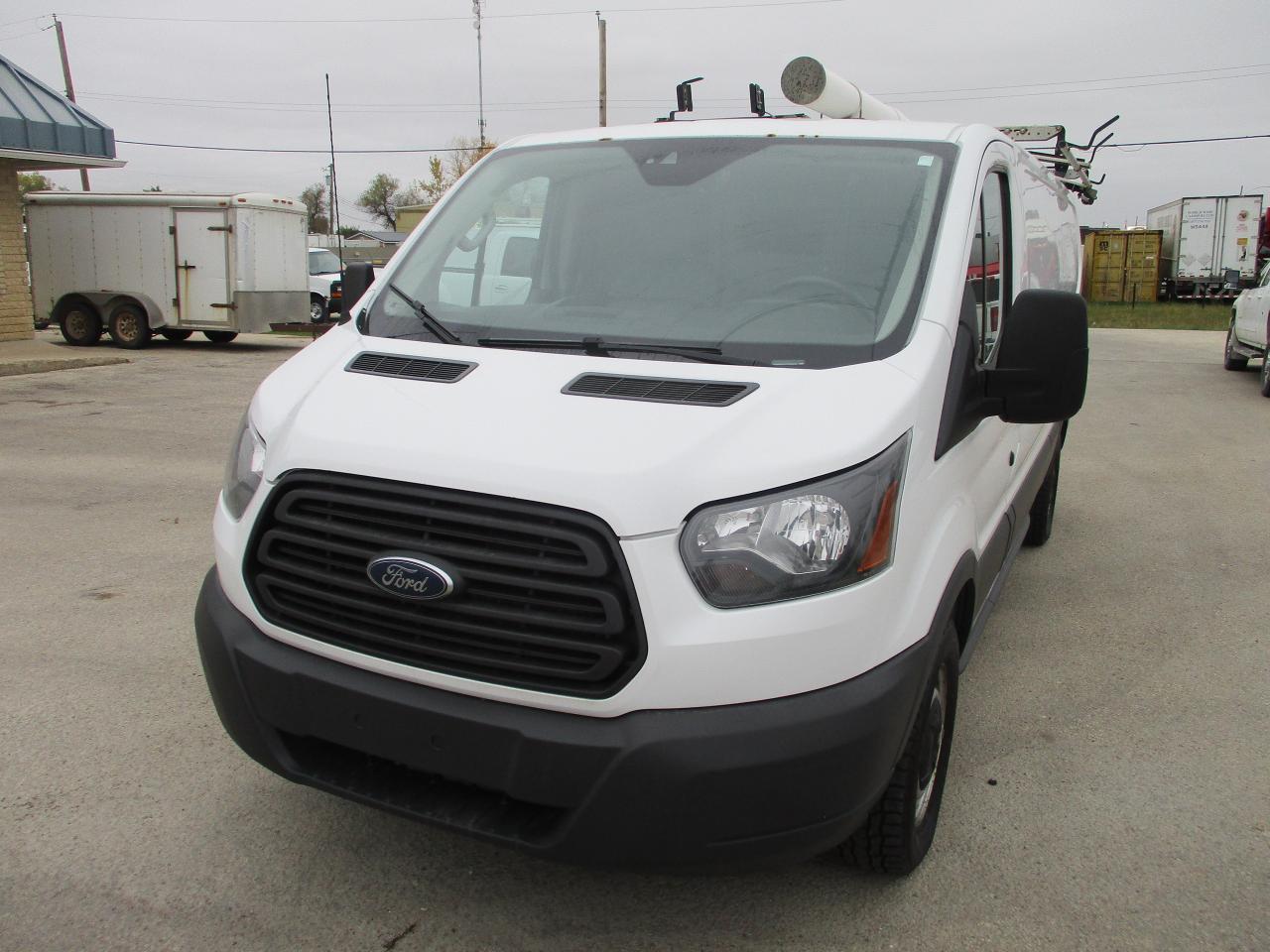 2018 Ford Transit T-350 148" Low Rf 9500 GVWR Sliding RH Dr - Photo #2