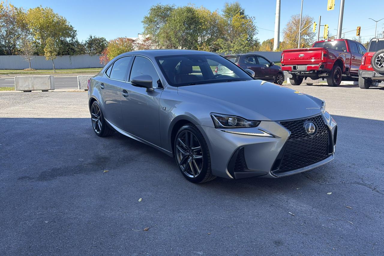2018 Lexus IS IS 300 - Photo #4