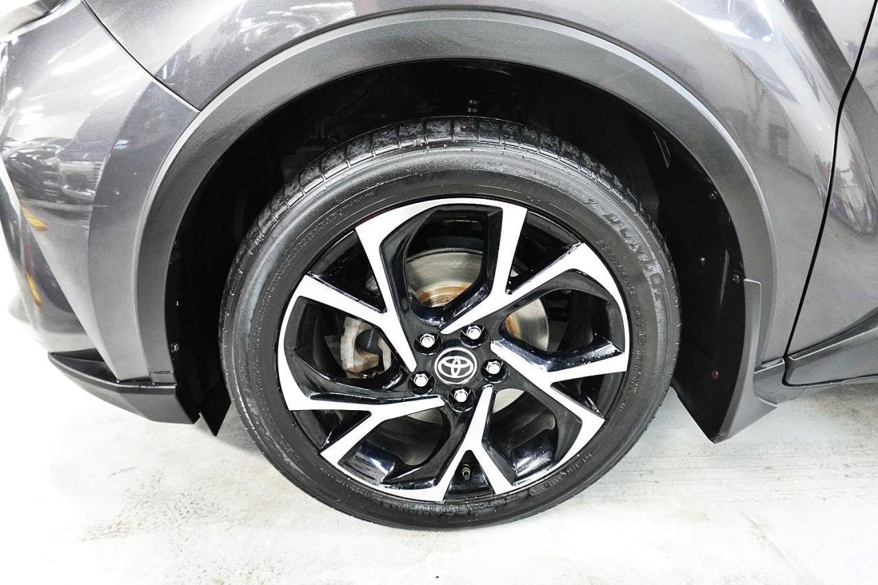 2021 Toyota C-HR XLE PREMIUM,ONE OWNER,NO ACCIDENT ,DEALER MAINTAIN Photo