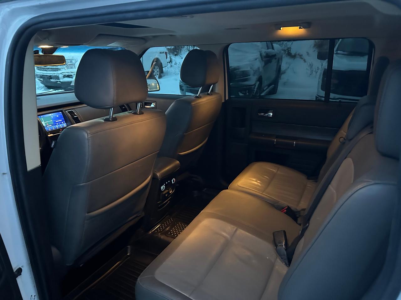 2017 Ford Flex 4DR LIMITED AWD Photo5