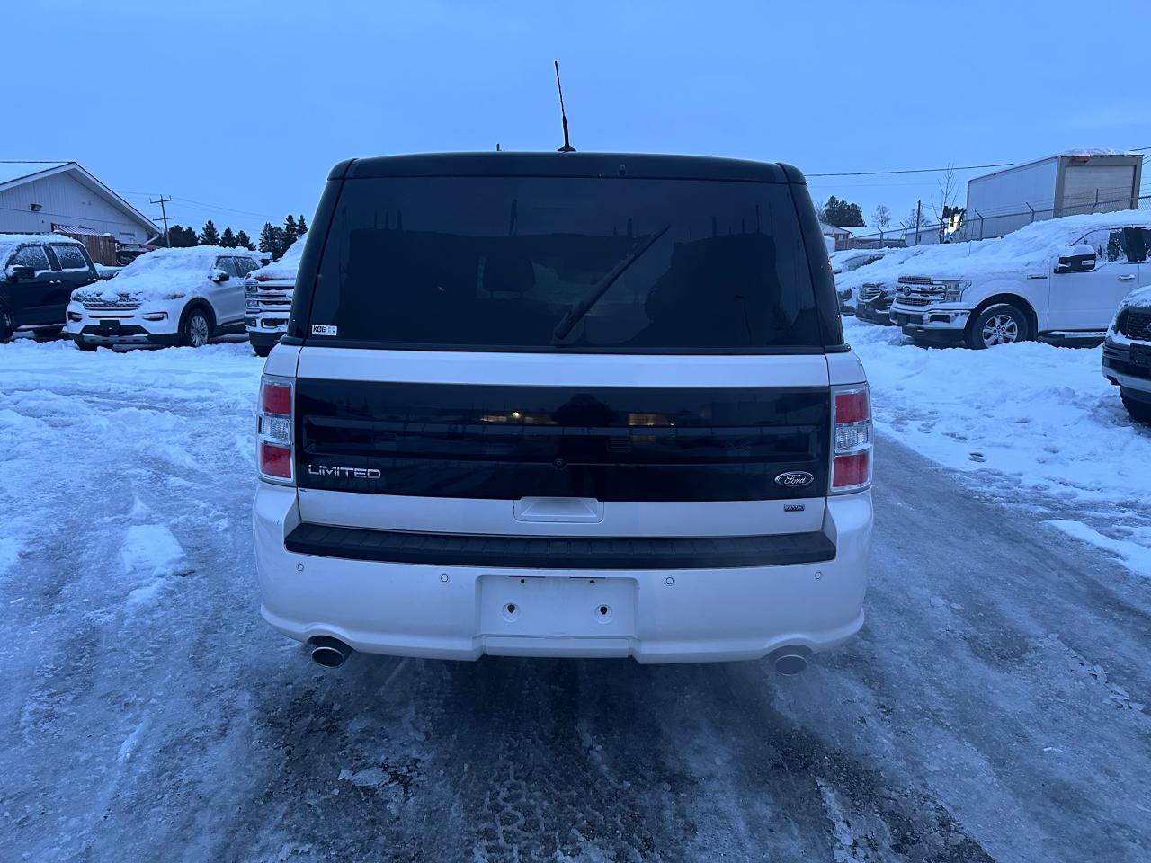 2017 Ford Flex 4DR LIMITED AWD Photo2