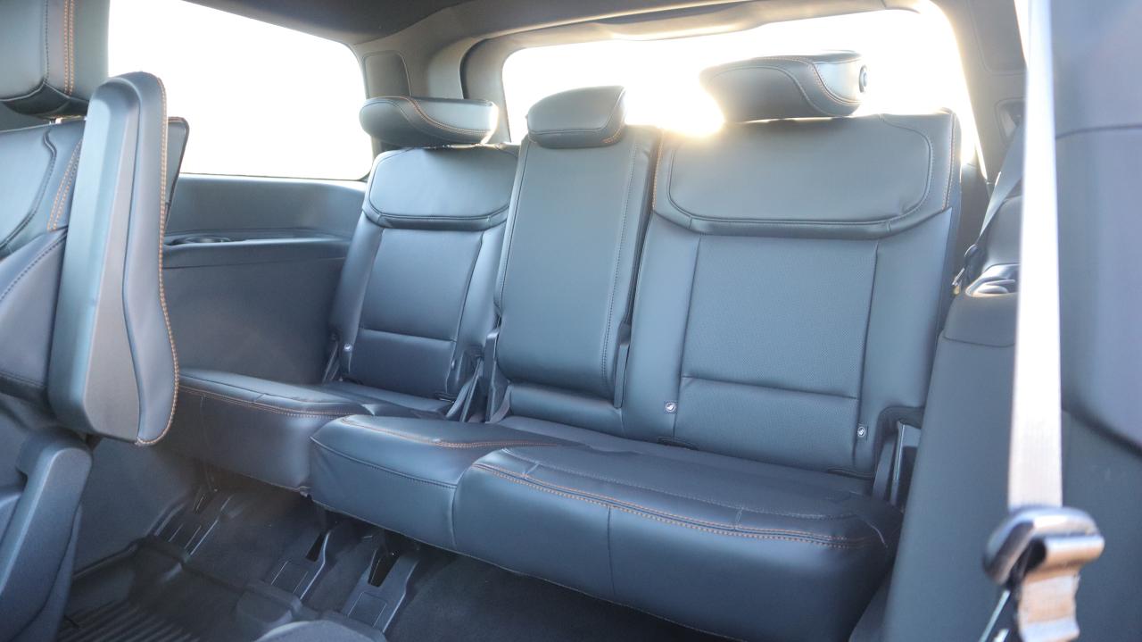 2025 Ford Expedition Tremor Photo5