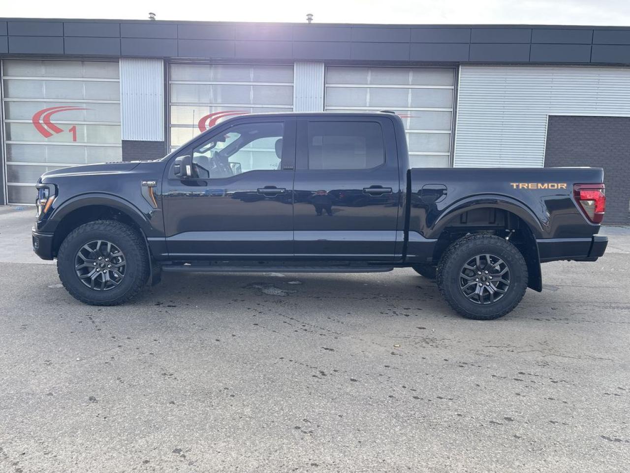 2025 Ford F-150 TREMOR 5.5' Box 401A Photo3