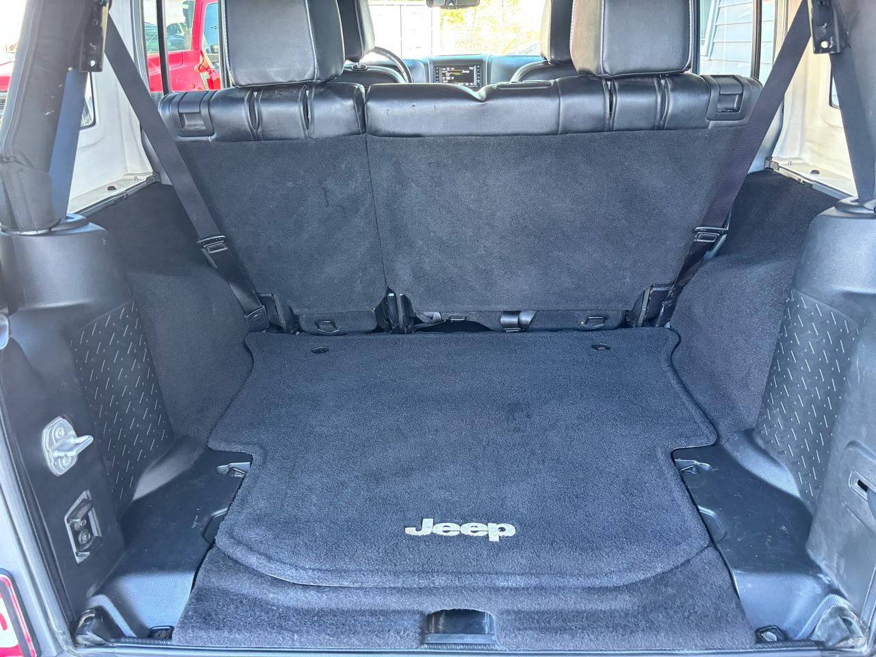2016 Jeep Wrangler Sahara Unlimited Photo
