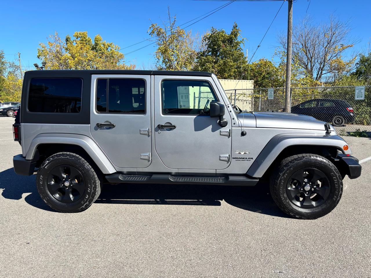 2016 Jeep Wrangler Sahara Unlimited Photo