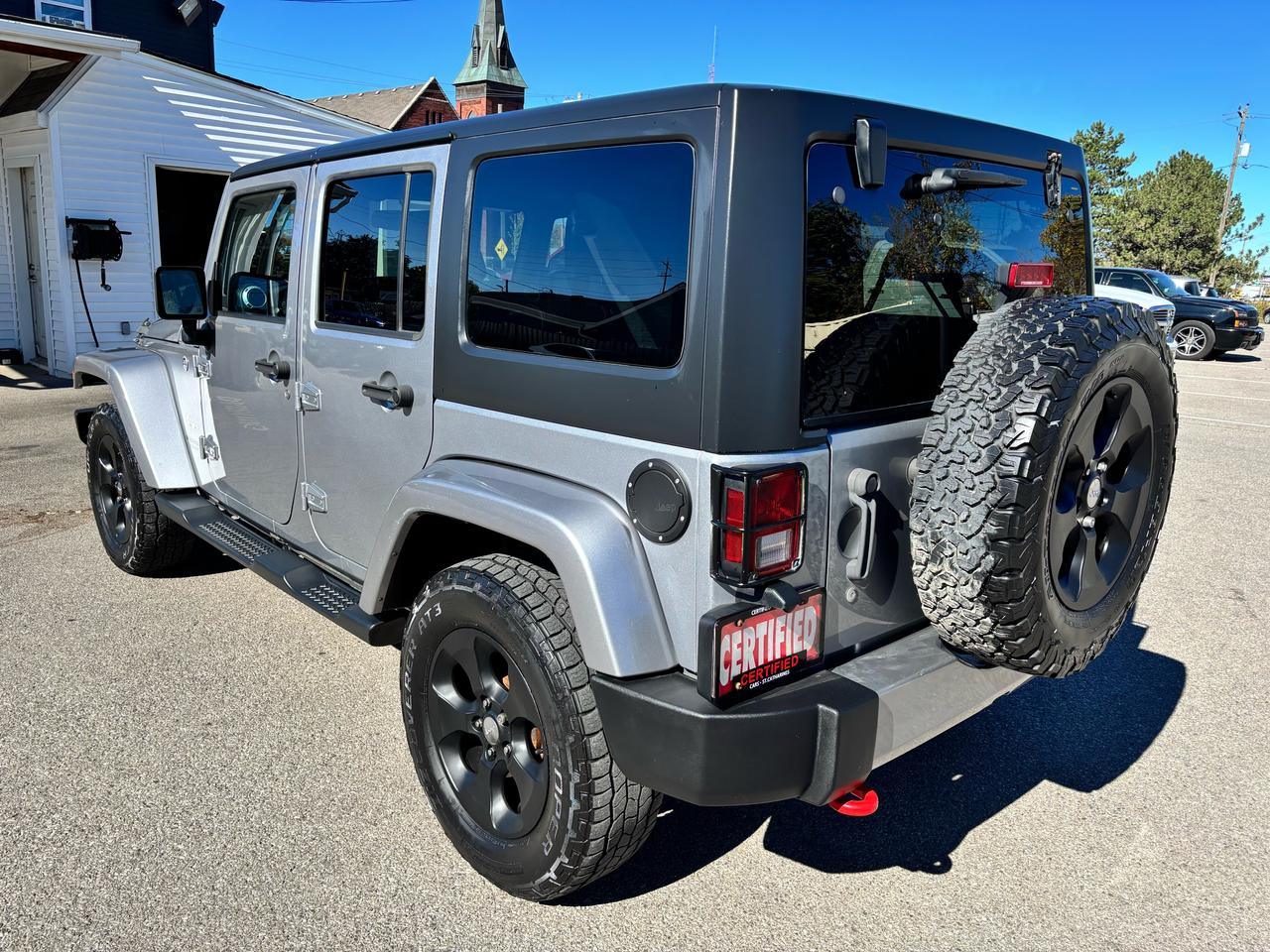 2016 Jeep Wrangler Sahara Unlimited Photo