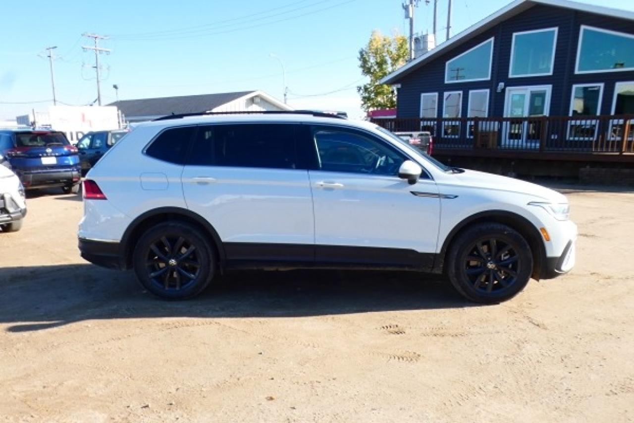 2024 Volkswagen Tiguan Comfortline 4MOTION w/Htd Leather, pano S/R, BUC - Photo #5