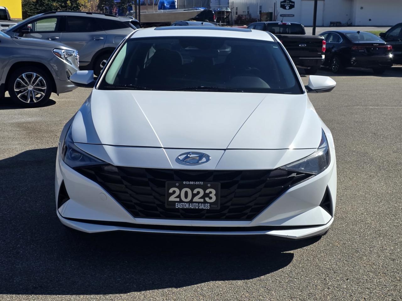 2023 Hyundai Elantra SEL Photo