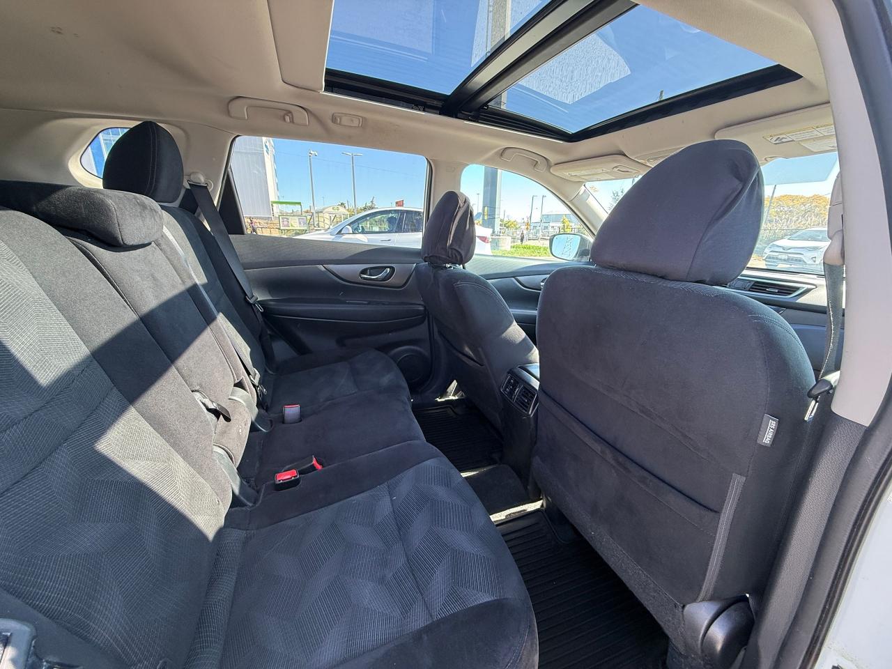 2015 Nissan Rogue SV*7 PASSENGER* NAVI*360 CAM* - Photo #10