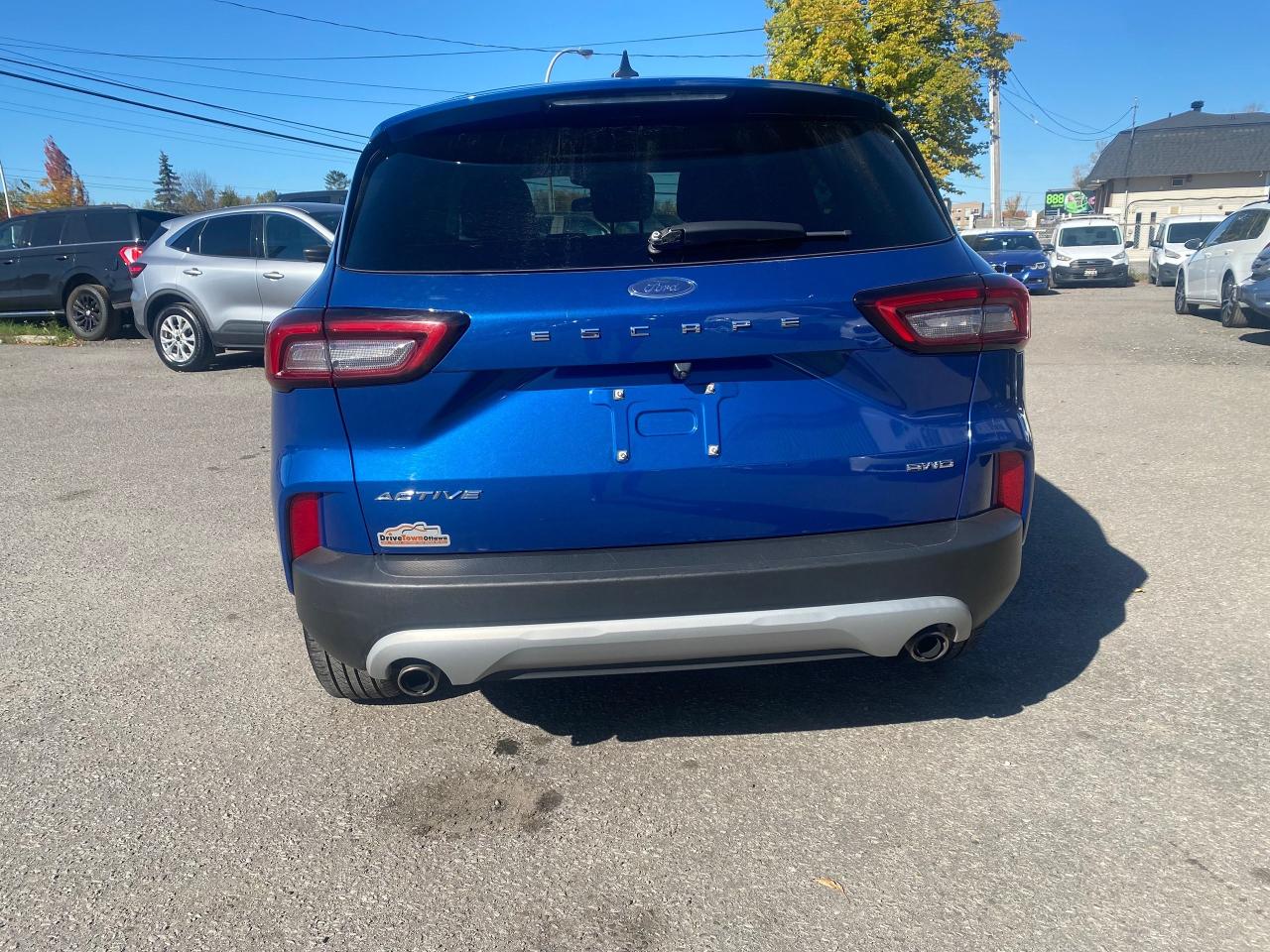 2023 Ford Escape Active - Photo #5