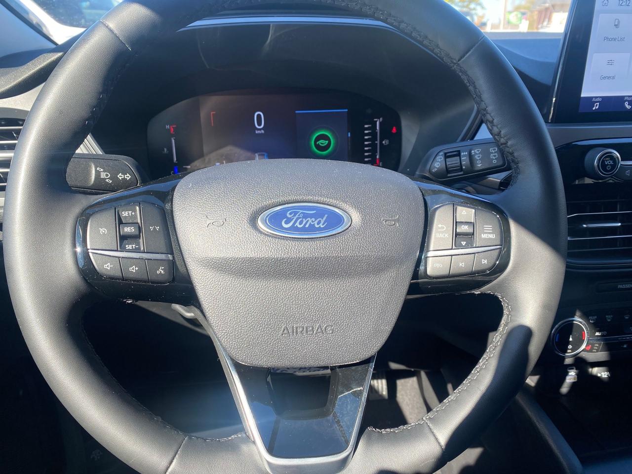 2023 Ford Escape Active - Photo #9