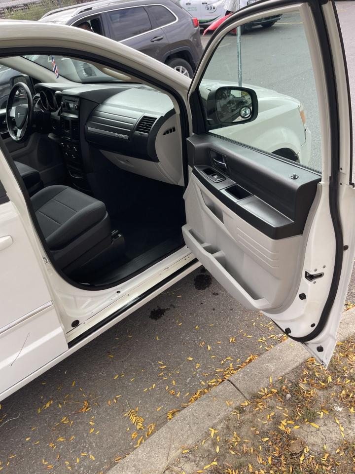 2008 Dodge Grand Caravan SE     P.SLIDING DOORS  P.TAILGATE - Photo #7