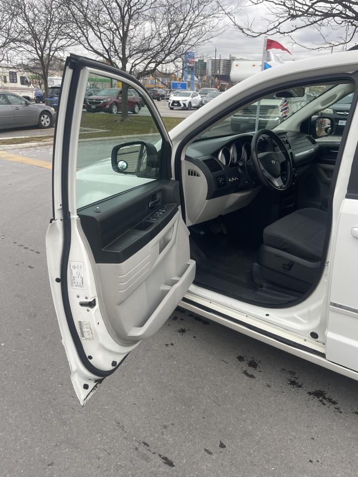 2008 Dodge Grand Caravan SE     P.SLIDING DOORS  P.TAILGATE - Photo #6