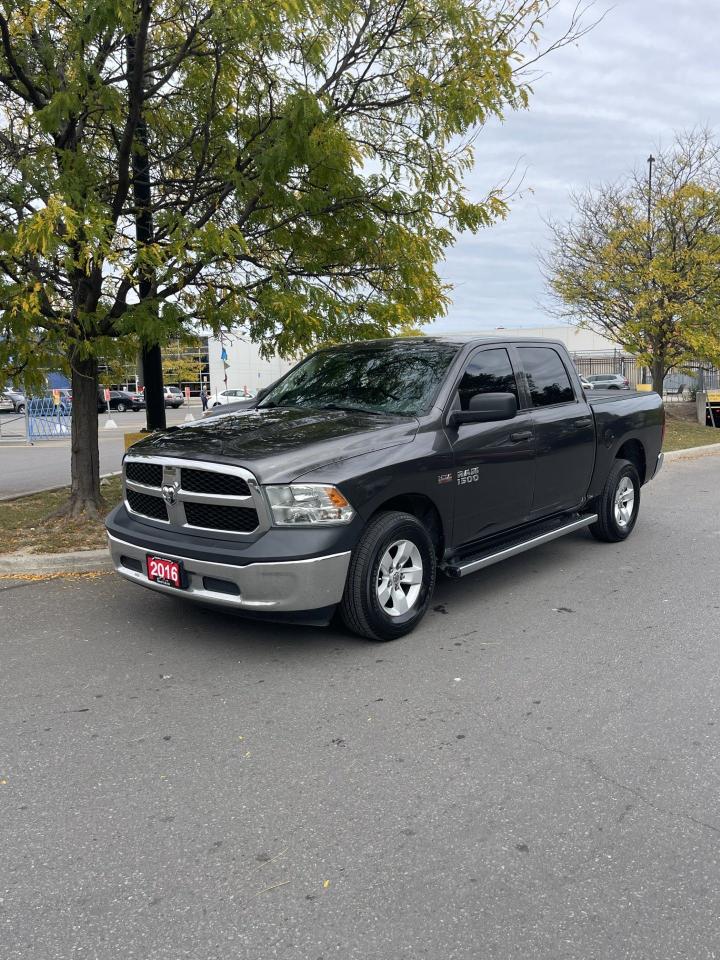 2016 RAM 1500 ST     4X4      CREW CAB