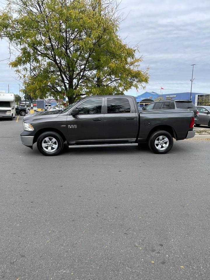 2016 RAM 1500 ST     4X4      CREW CAB - Photo #2