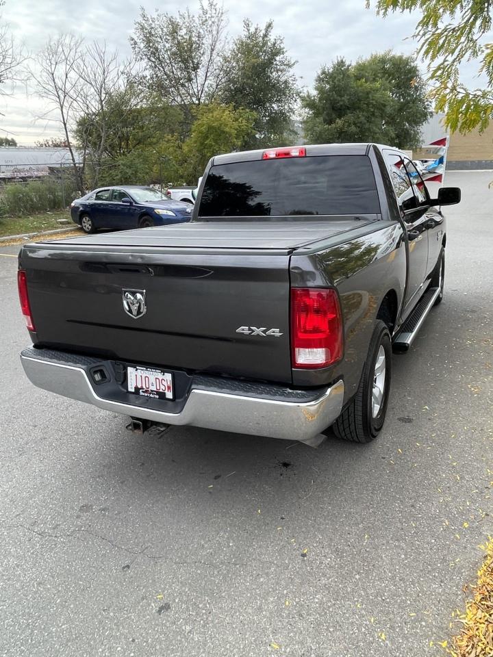 2016 RAM 1500 ST     4X4      CREW CAB - Photo #4
