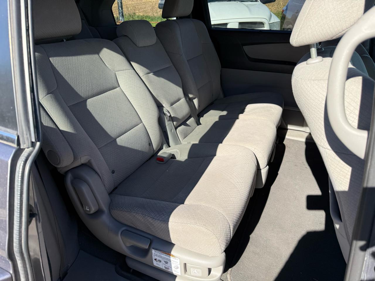 2016 Honda Odyssey EX power sliding doors backup camera winter tires with rims - Photo #16