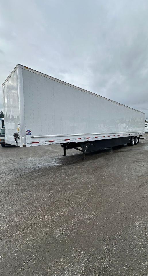 2023 Utility Dry Van Trailer 53' FT - Photo #2