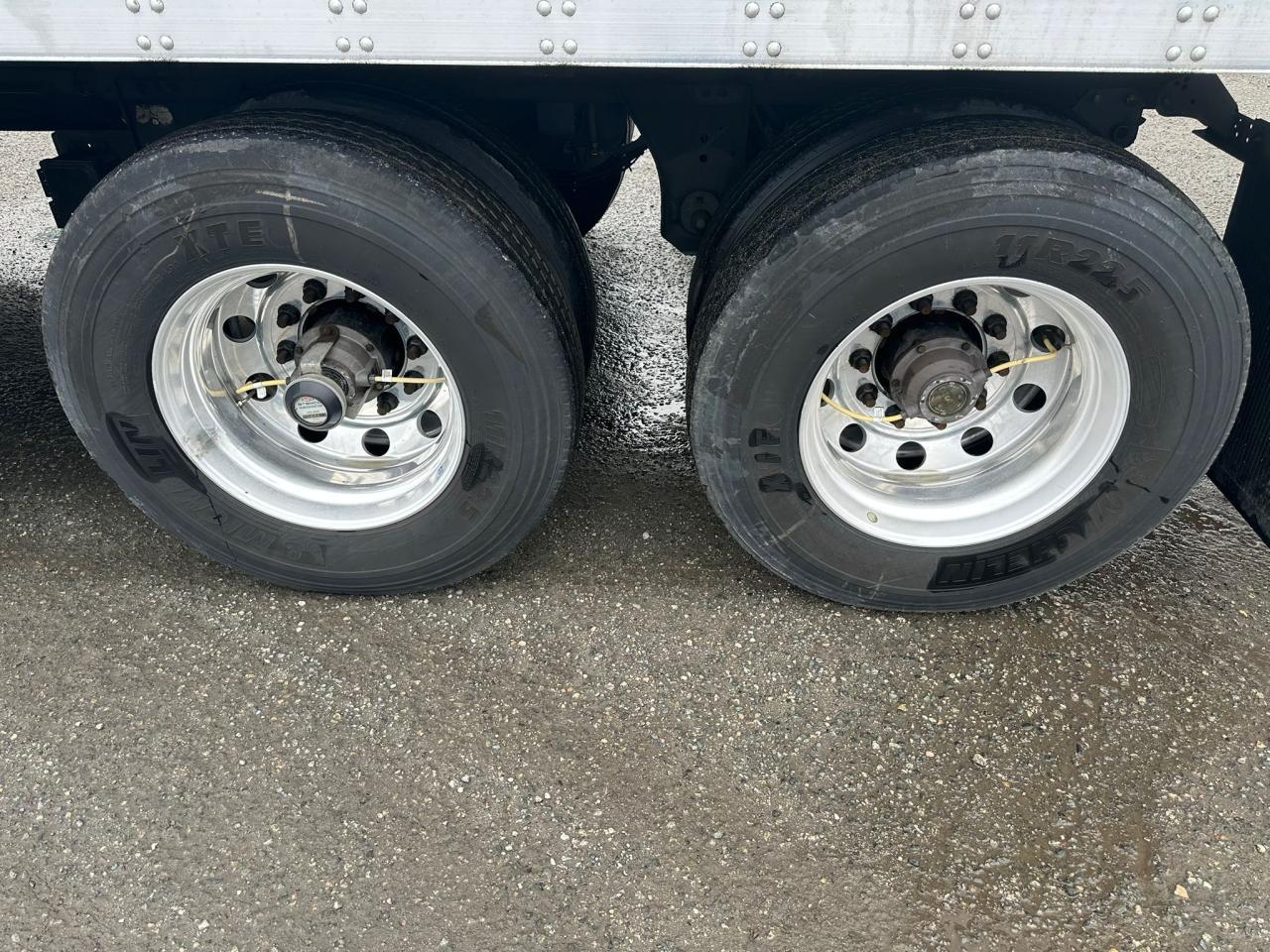 2023 Utility Dry Van Trailer 53' FT - Photo #8