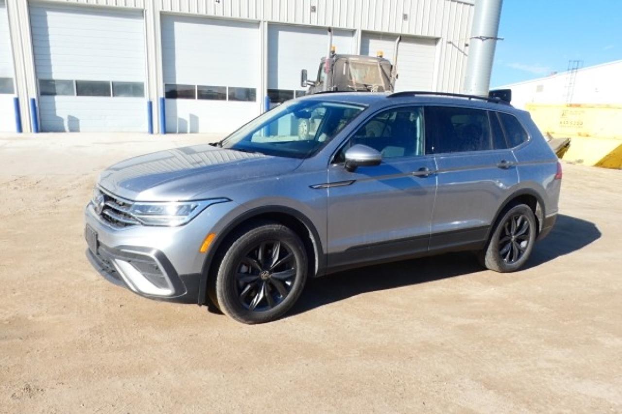 2024 Volkswagen Tiguan Comfortline 4MOTION w/Htd Leather, pano S/R, BUC - Photo #2