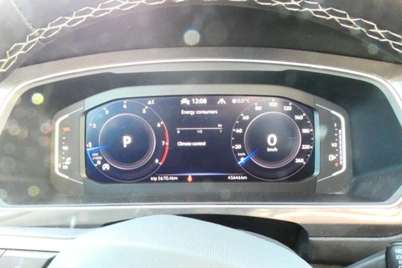 2024 Volkswagen Tiguan Comfortline 4MOTION w/Htd Leather, pano S/R, BUC - Photo #13