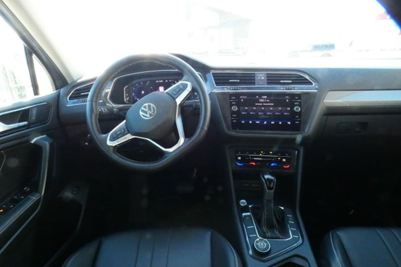 2024 Volkswagen Tiguan Comfortline 4MOTION w/Htd Leather, pano S/R, BUC - Photo #12