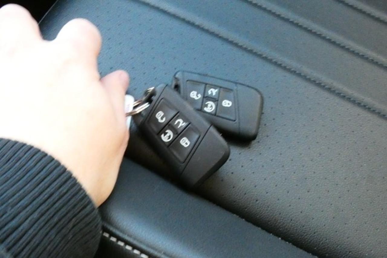 2024 Volkswagen Tiguan Comfortline 4MOTION w/Htd Leather, pano S/R, BUC - Photo #21