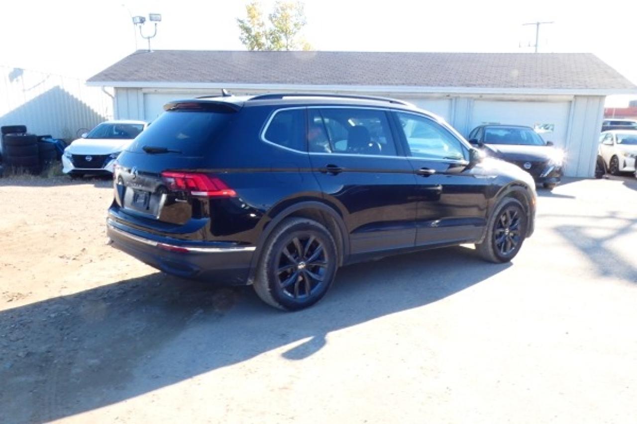 2024 Volkswagen Tiguan Comfortline 4MOTION w/Htd Leather, pano S/R, BUC - Photo #6