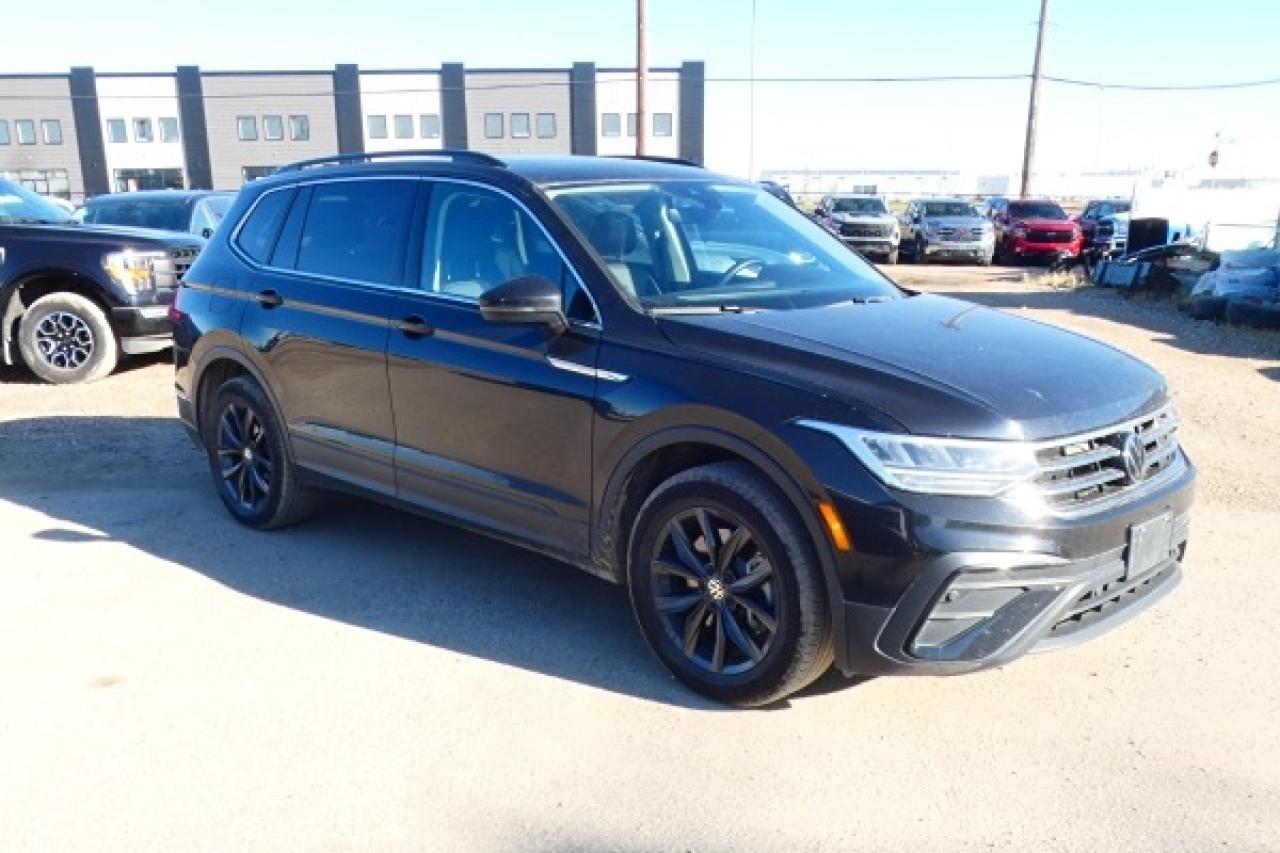 2024 Volkswagen Tiguan Comfortline 4MOTION w/Htd Leather, pano S/R, BUC - Photo #4