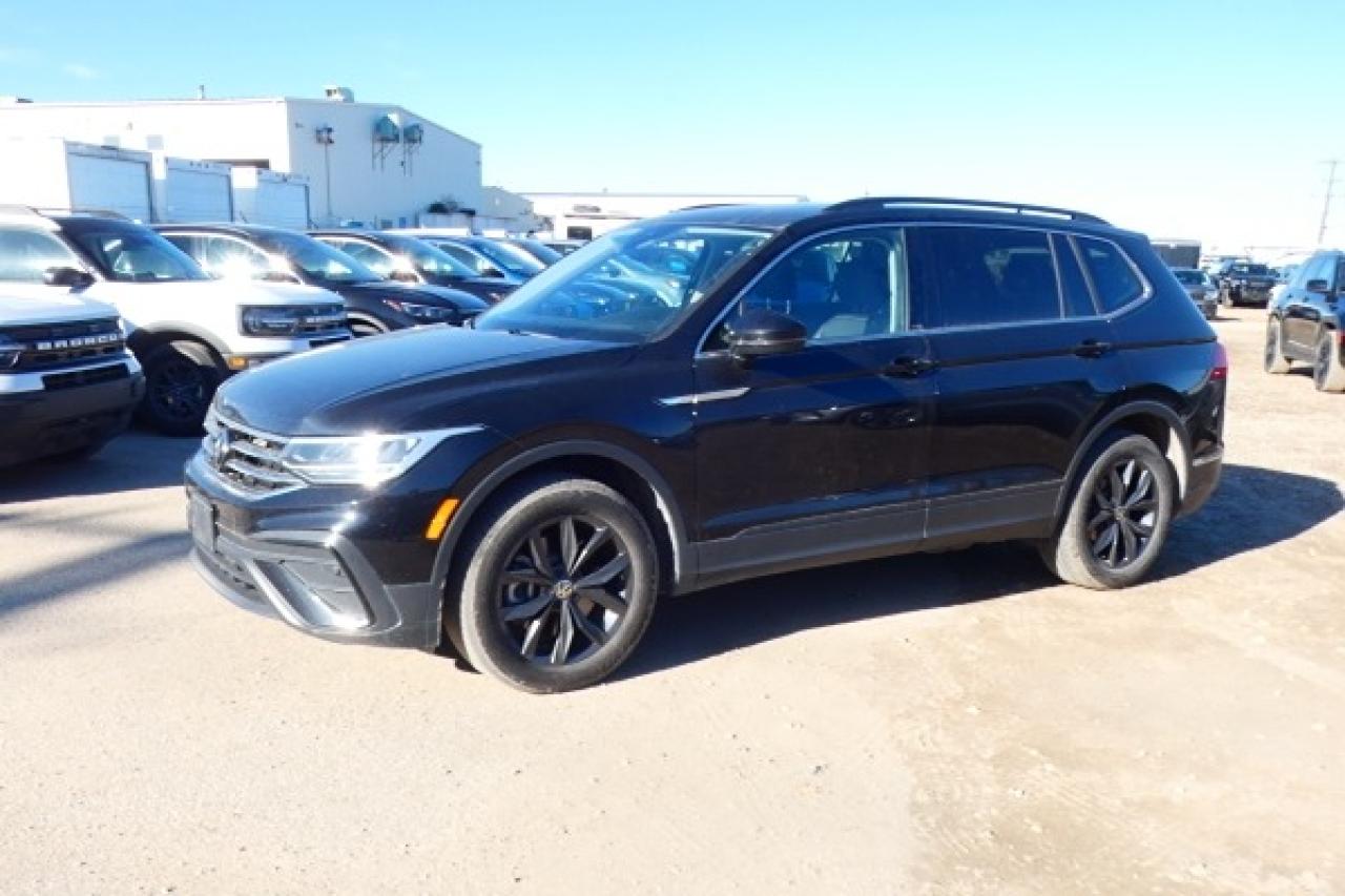 2024 Volkswagen Tiguan Comfortline 4MOTION w/Htd Leather, pano S/R, BUC - Photo #2