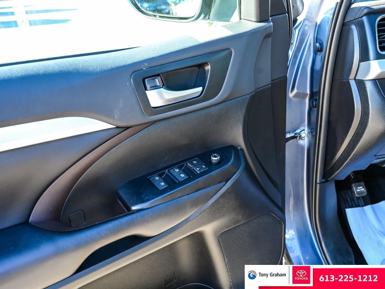 2019 Toyota Highlander XLE Photo