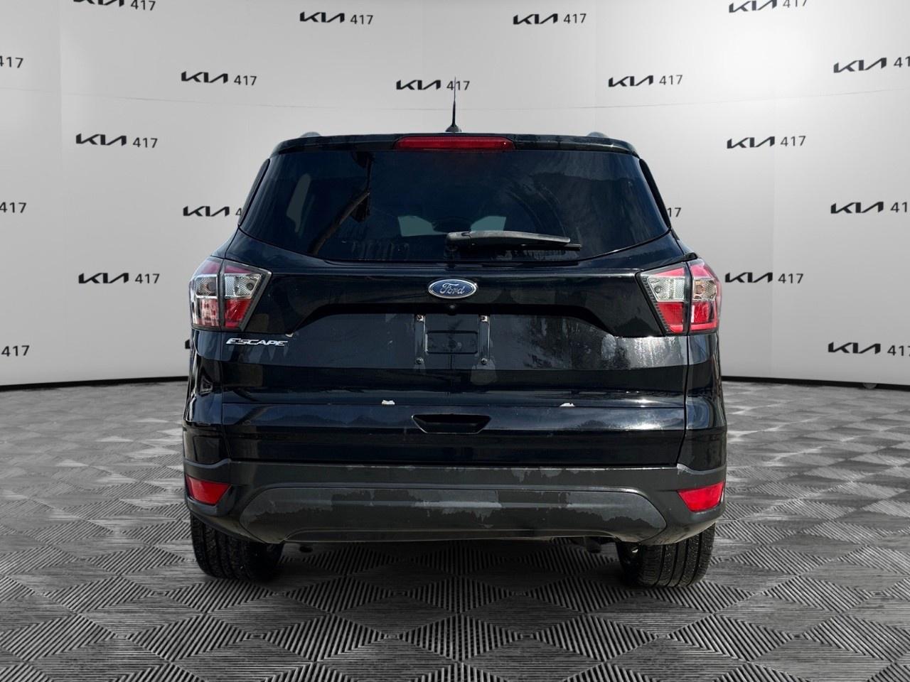 2017 Ford Escape FWD 4DR S Photo3